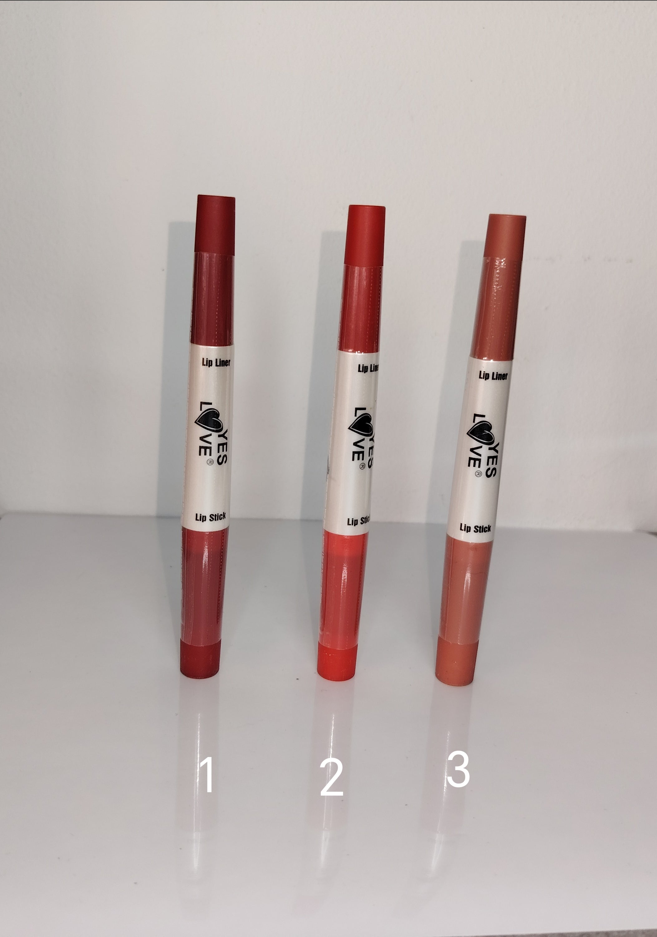 💄 Rouge à Lèvres Mat + Crayon Contour